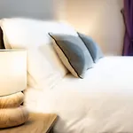 Mycosy Near The Park