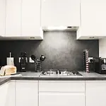 Diamond - King Street Apartment 9B