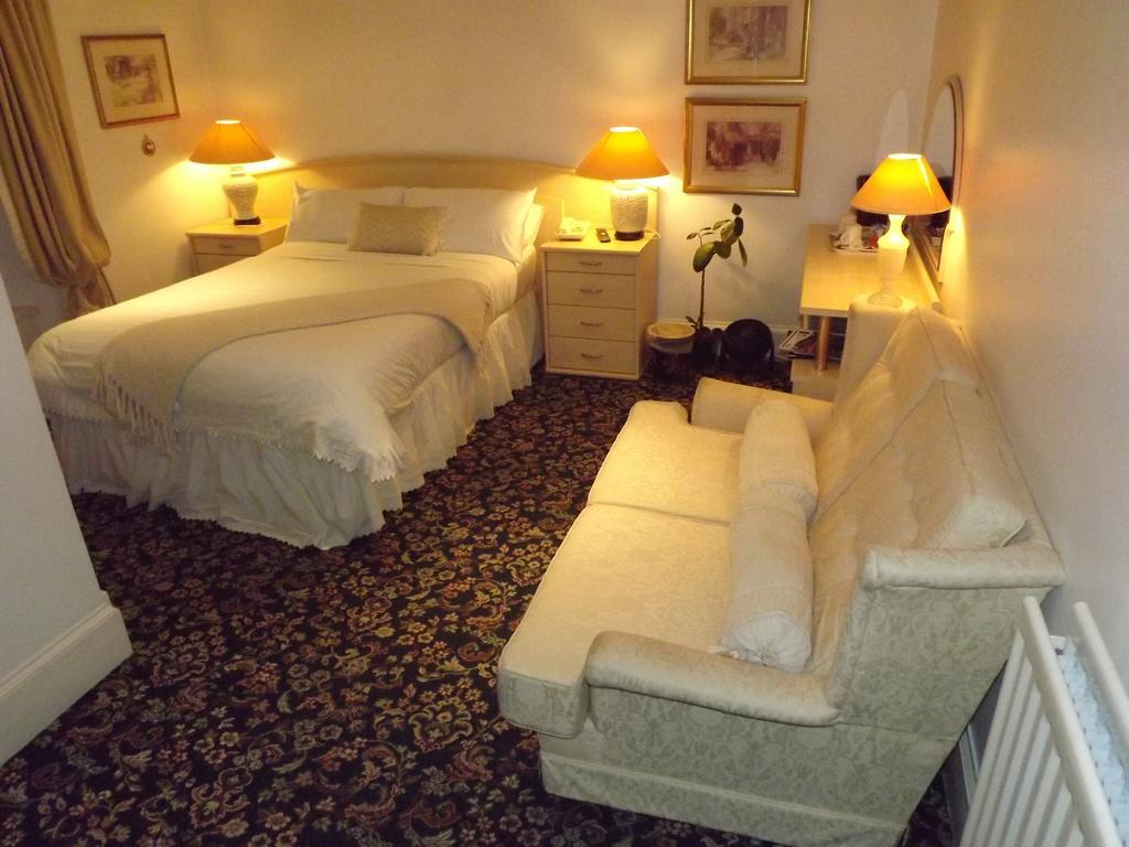 The Broughty Ferry Hotel Dundee