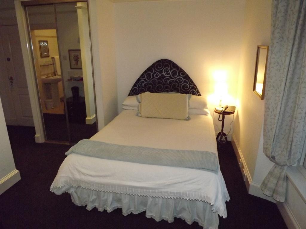 The Broughty Ferry Hotel 4*