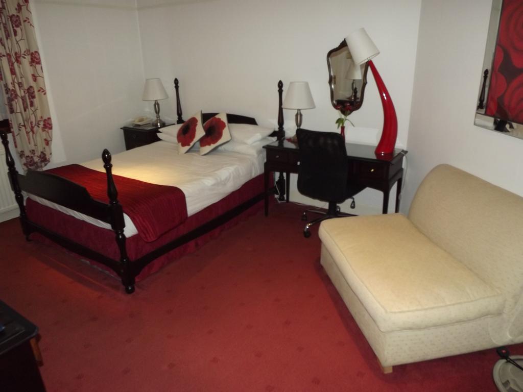 The Broughty Ferry Hotel