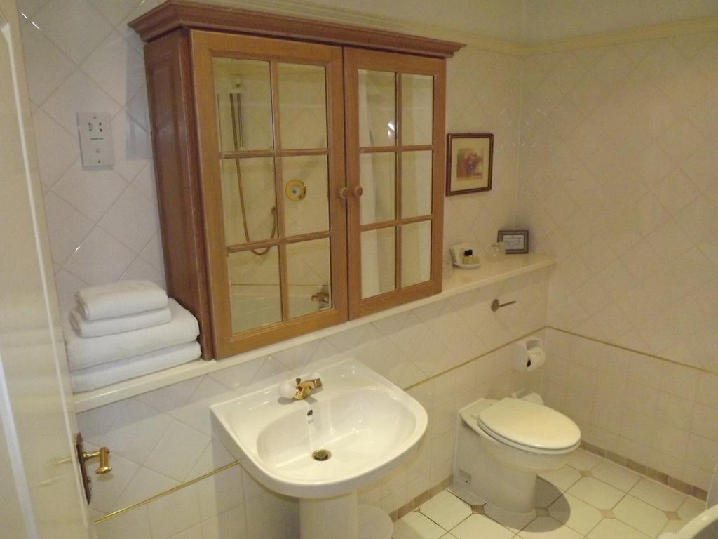 The Broughty Ferry 4*