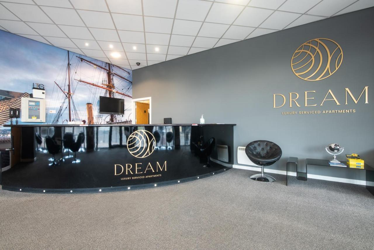 Dream * Dundee