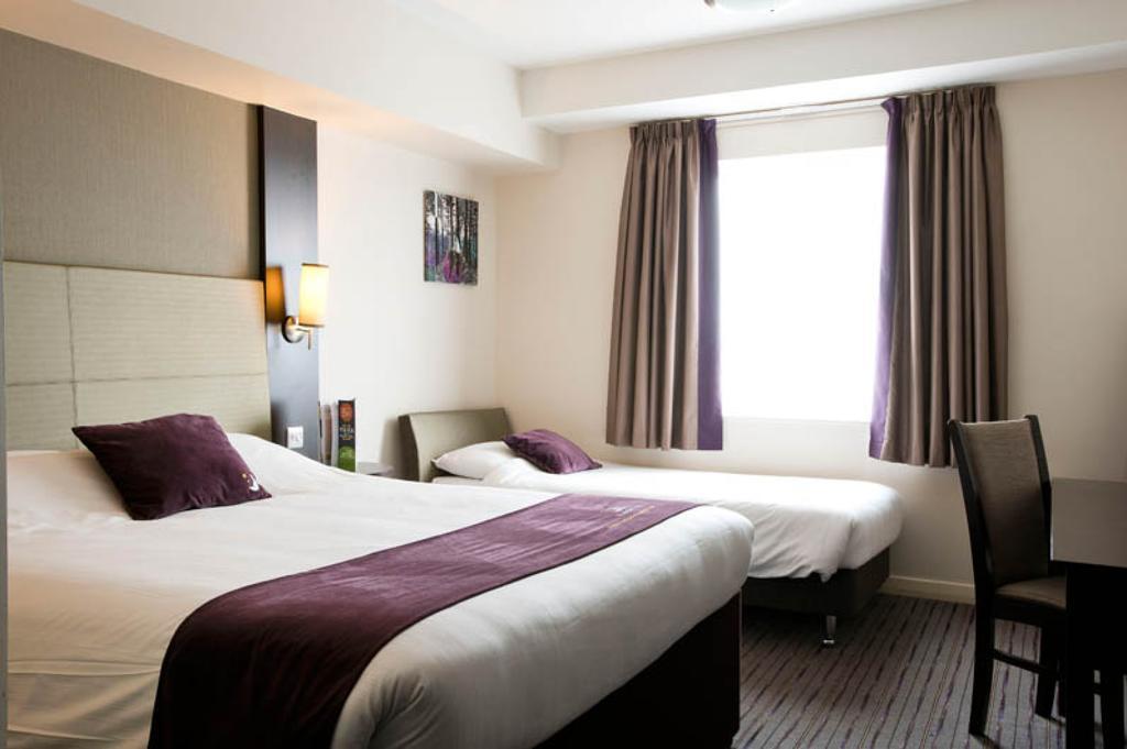 Premier North Hotel