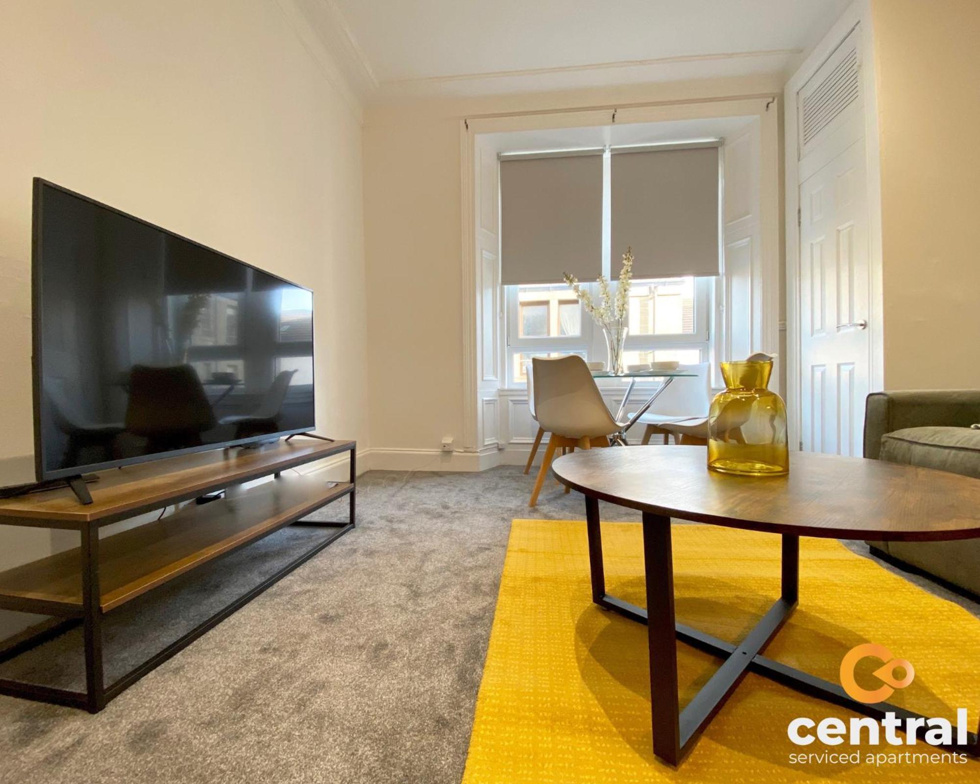 Apartment Serviced Apartments: Modern, Quiet With Wi-fi & Extended Options