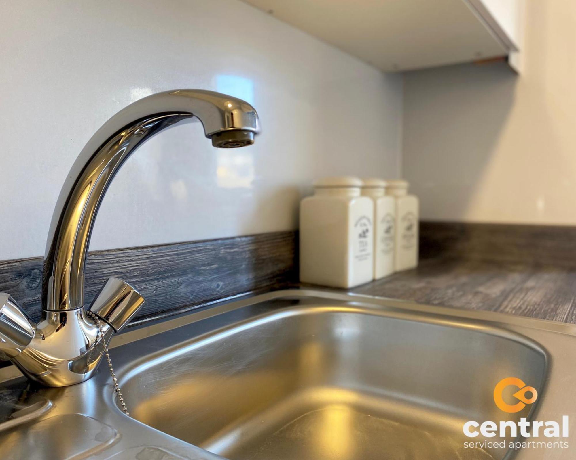 Serviced Apartments: Modern, Quiet With Wi-fi & Extended Options Apartment *