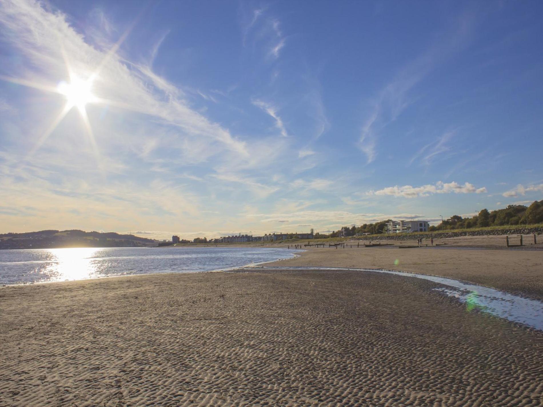 Holiday home 2 Bed In Broughty Ferry 94108 Dundee