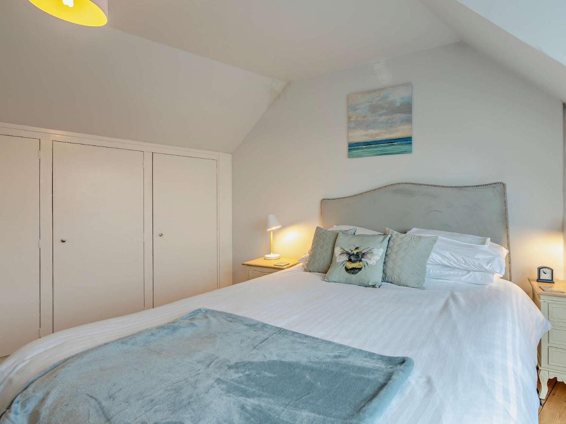 2 Bed In Broughty Ferry 94108