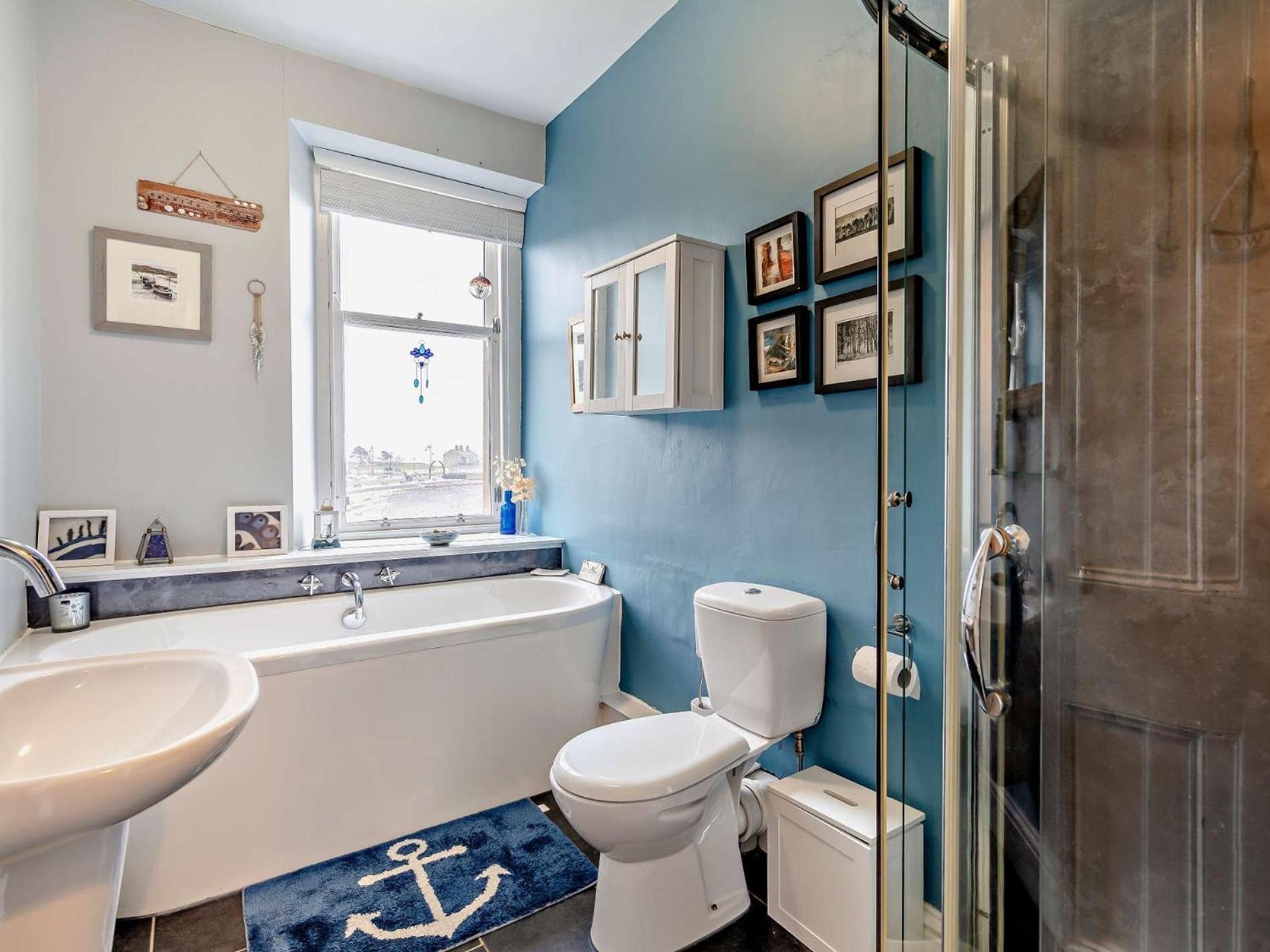 Holiday home 2 Bed In Broughty Ferry 94108 Dundee