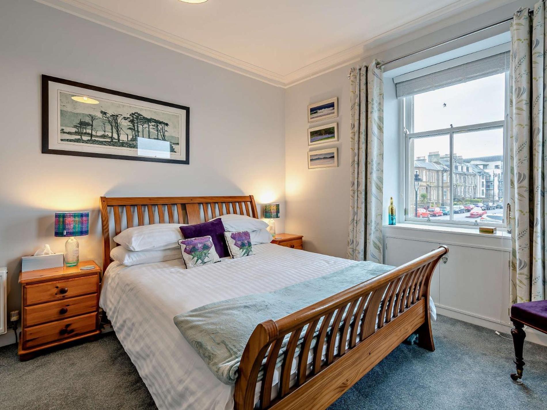Holiday home 2 Bed In Broughty Ferry 94108