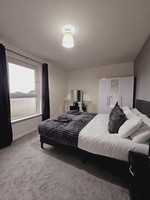 Townhouse * Dundee