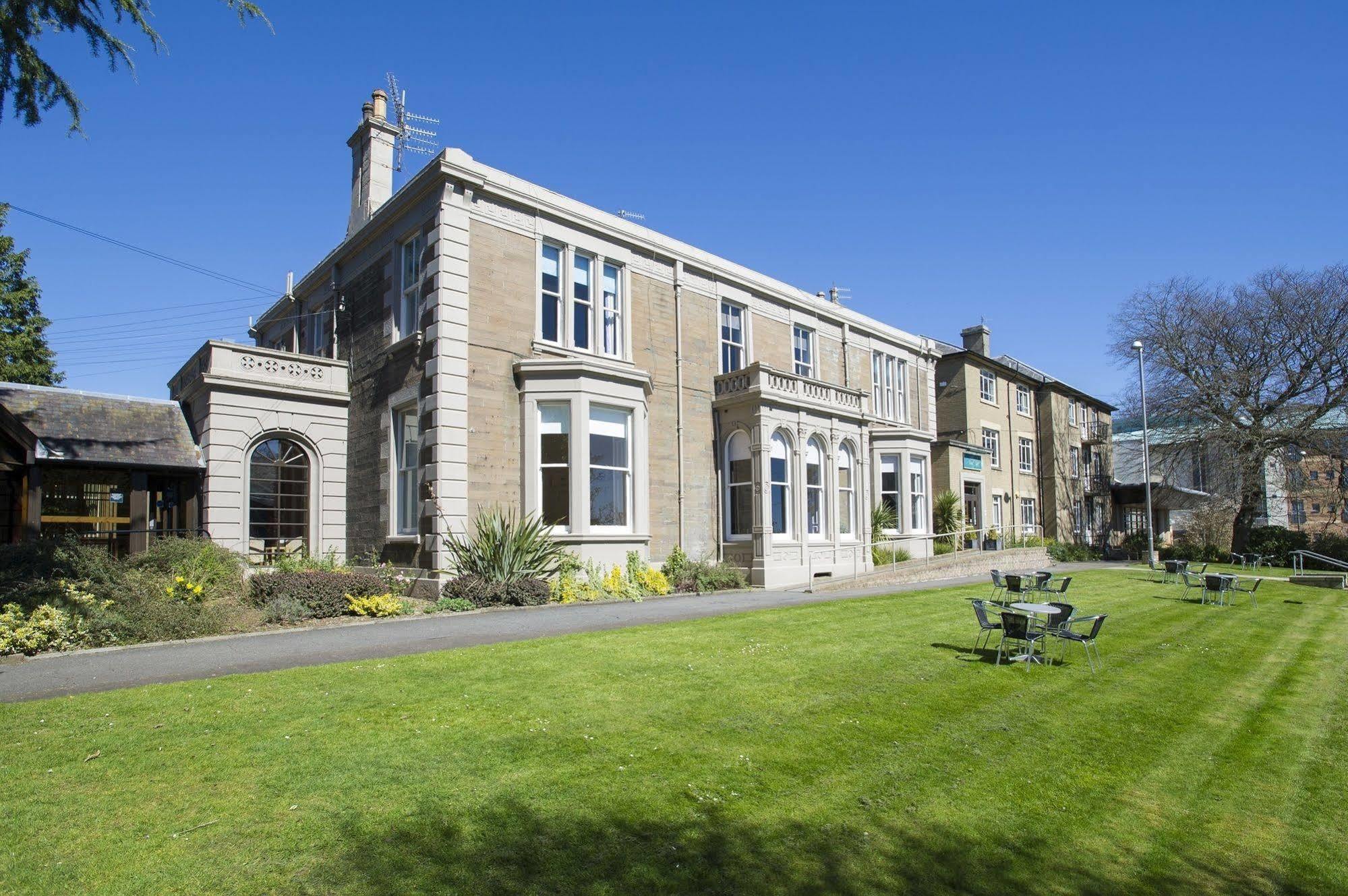 West Park Summer Campus