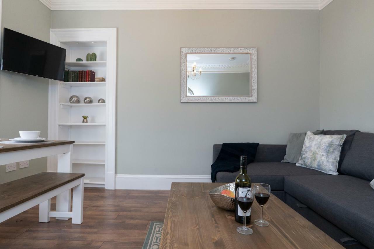 Greenstar Apartments: Centre Extended Apartment