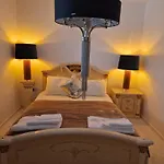 New Build Modern High Spec House