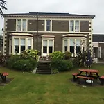 Taychreggan Hotel