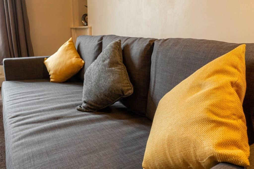 ☆ Central, Spacious Close To University☆ Apartment Dundee