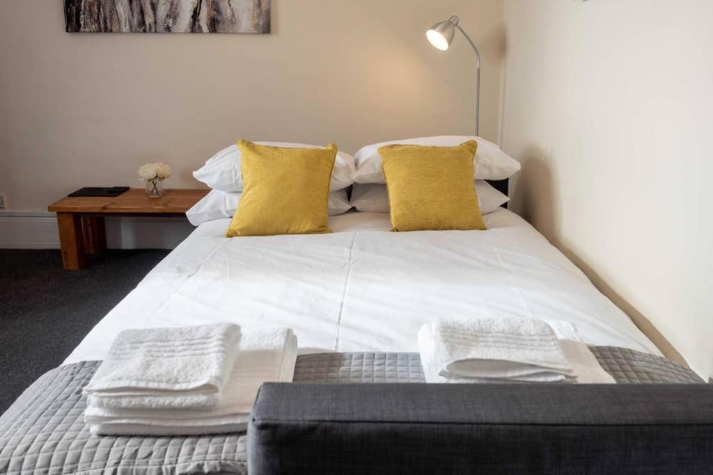 Apartment ☆spacious Flat Close To And Centre