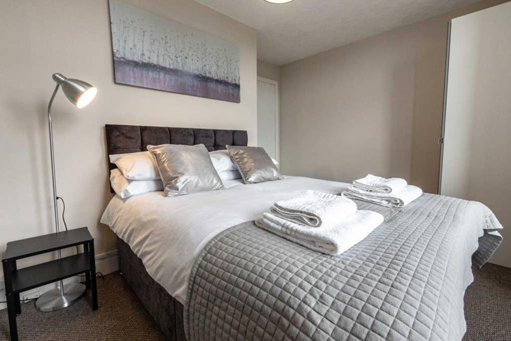 ☆bright Apartment, Near + Centre☆ Apartamento Dundee