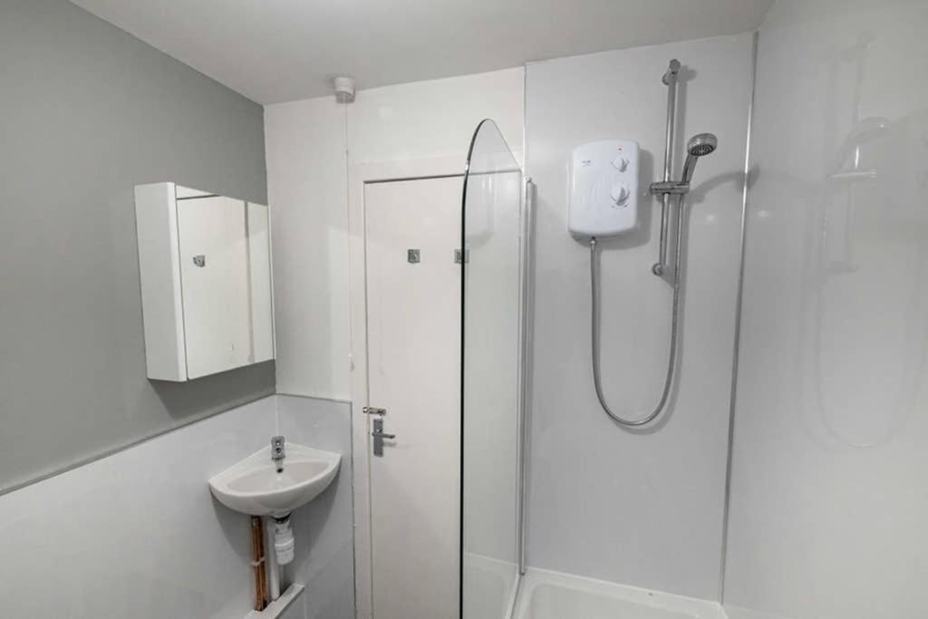 ☆bright Apartment, Near + Centre☆ Apartamento *