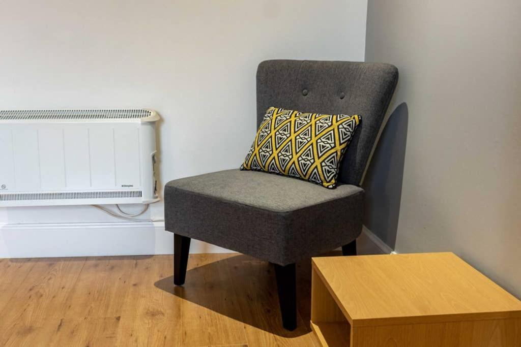 ☆bright Apartment, Near + Centre☆ * Dundee