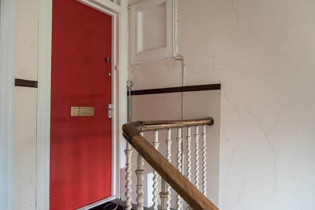 ☆ Bright, 2 Bedroom West End ☆ * Dundee