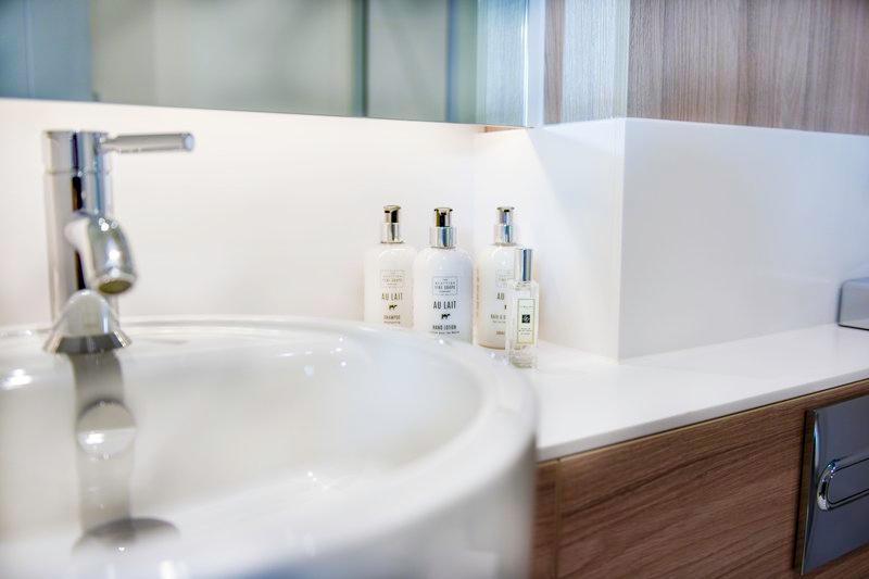Staybridge - By Ihg Dundee