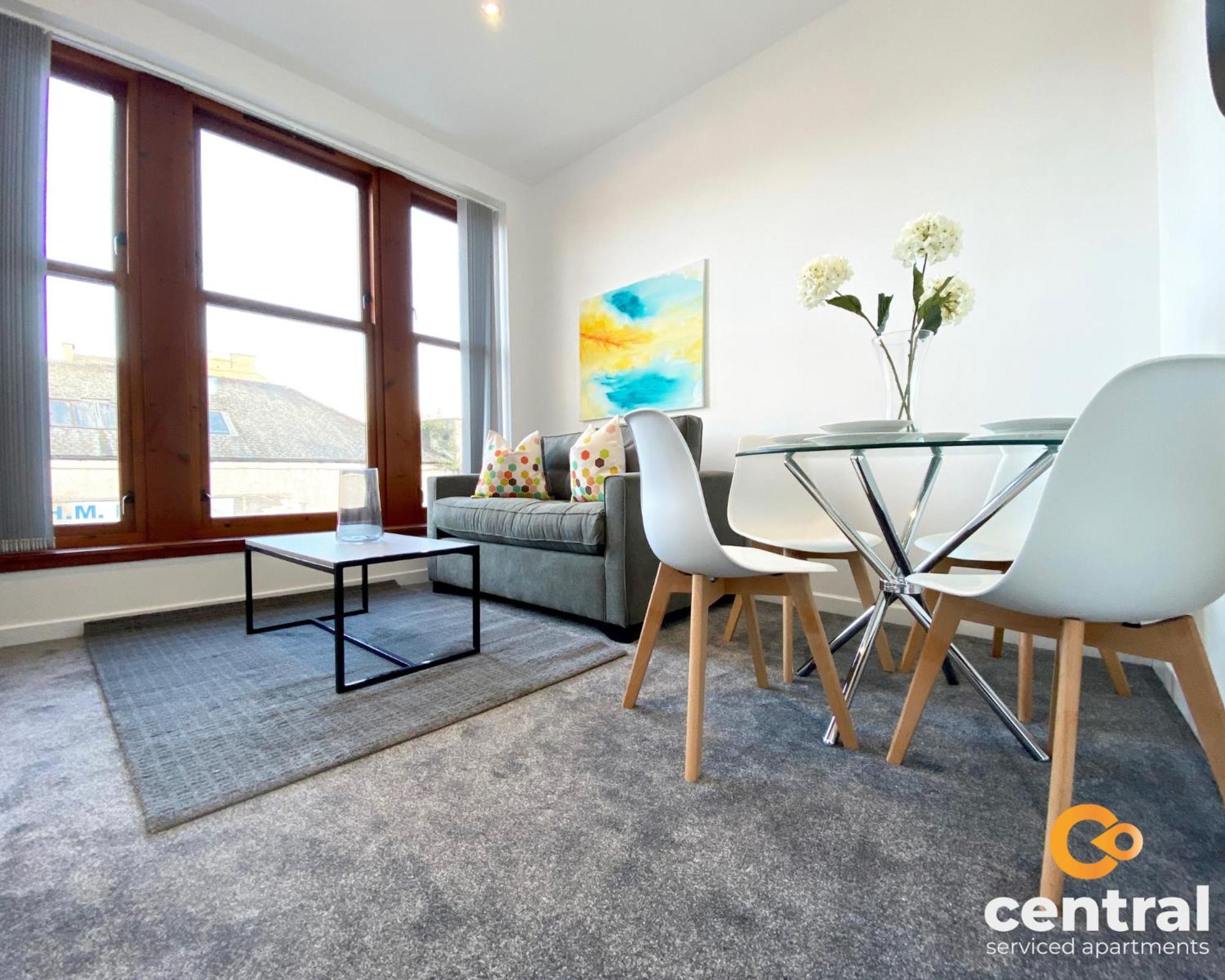 Serviced Apartments: City-center Comfort With Parking & Wi-fi Apartamento Dundee