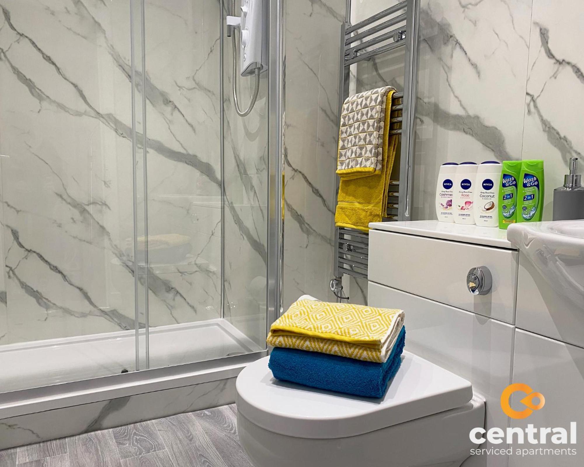 Serviced Apartments: Modern, Quiet With Wi-fi & Extended Options Apartment Dundee