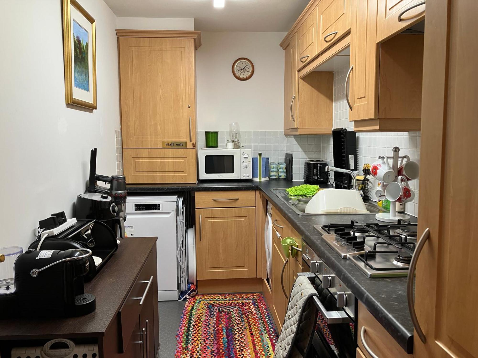 Waterfront Apartment: Location With Parking Apartment *