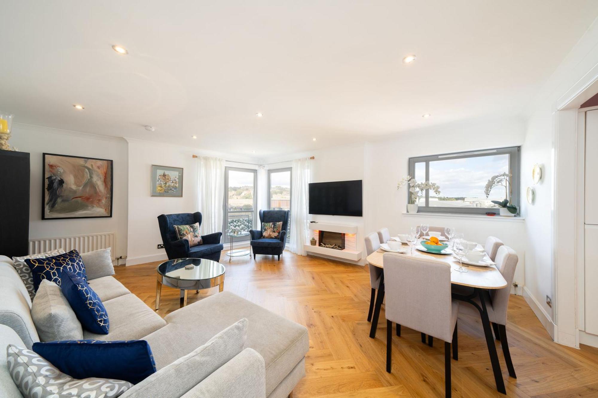 Twin Bridges Apartment *