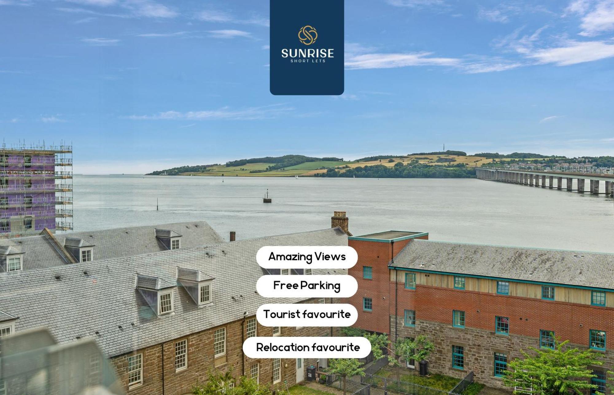The Penthouse: Riverside Luxury With Views *