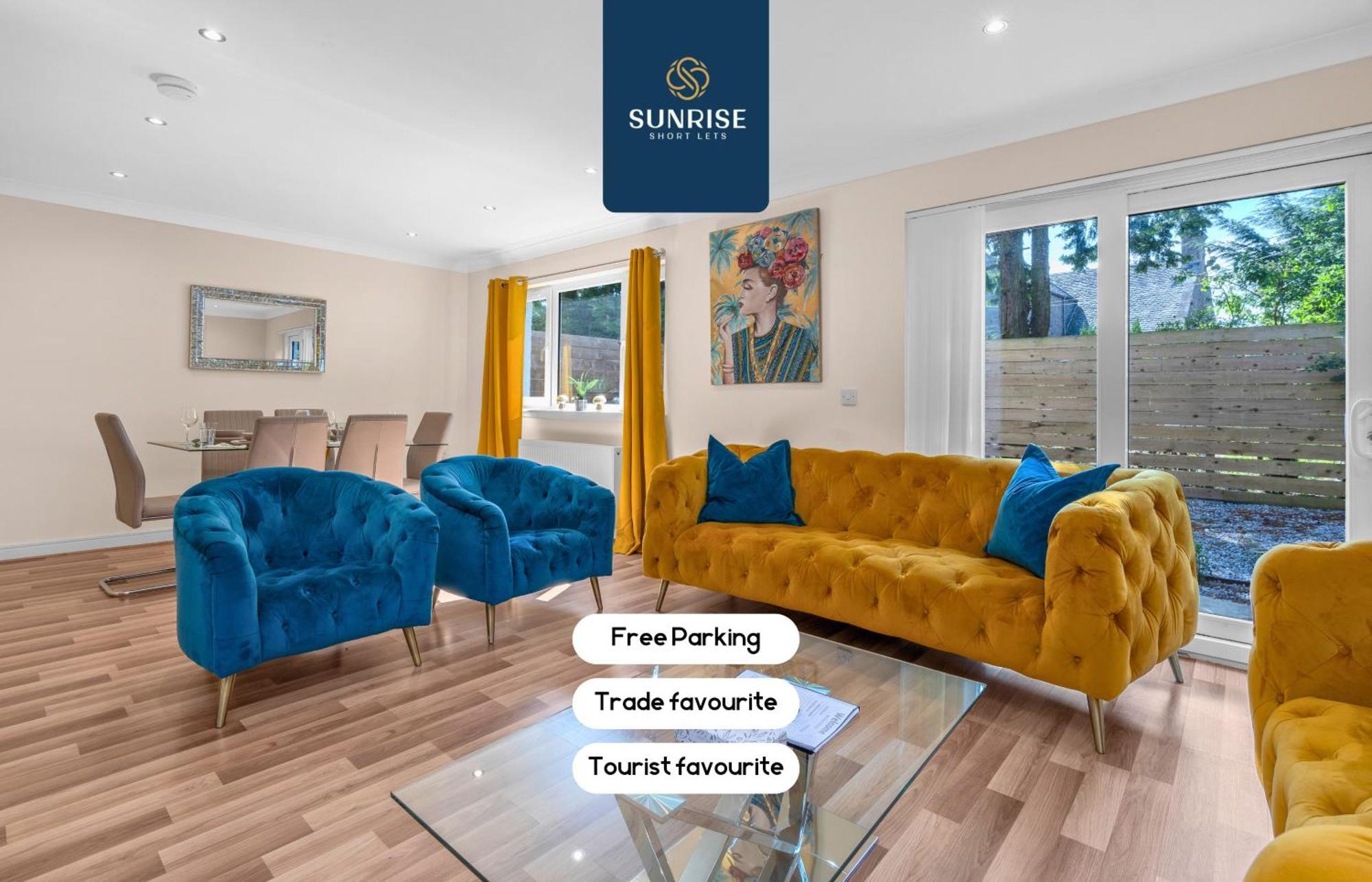 Muirton House, 4 Bed House, 4 Car Driveway, 2 Bathrooms, Smart Tvs In Every Room, Fully Equipped Kitchen, Large Dining And Living Space, Rear Garden, Free Wifi, Mid To Long Stay Rates Available And Price Match Gaurantee By Sunrise Short Lets *