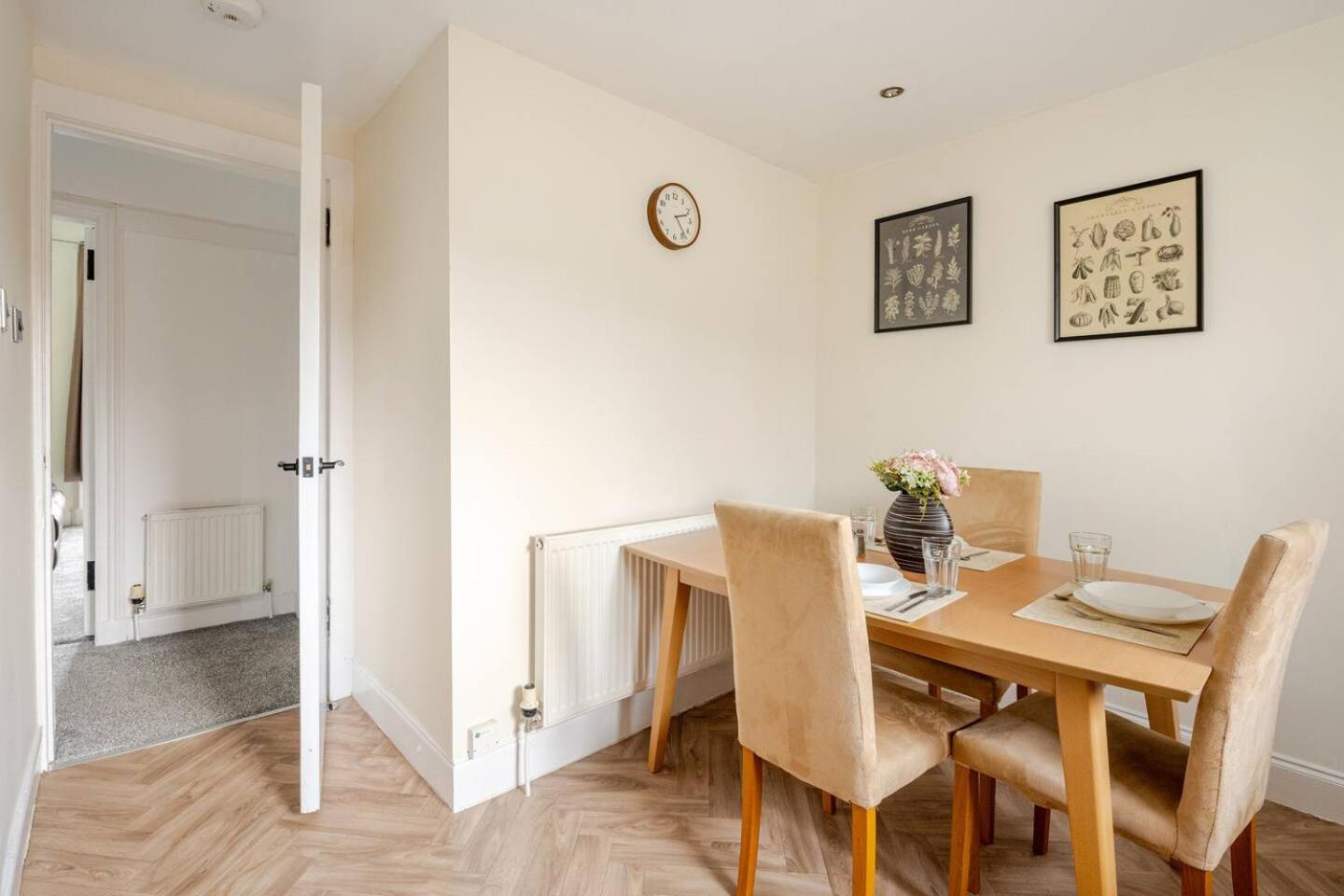 Apartamento Modern And Stylish 1-bed In Centre - Perfect For Short Or Long & Contractors *