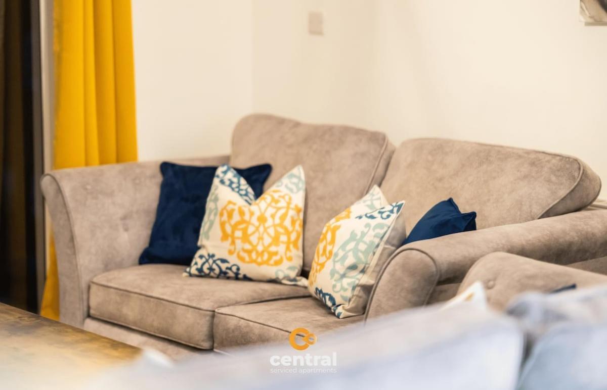 Apartamento Smart Tvs In - Wifi - Free Parking - 2 Double Beds - Smart Tvs In - Spacious And Modern - Ideal Relocation Or Contractor Dundee