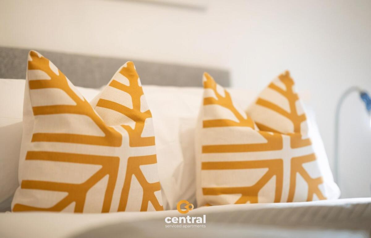 Smart Tvs In - Wifi - Free Parking - 2 Double Beds - Smart Tvs In - Spacious And Modern - Ideal Relocation Or Contractor * Dundee