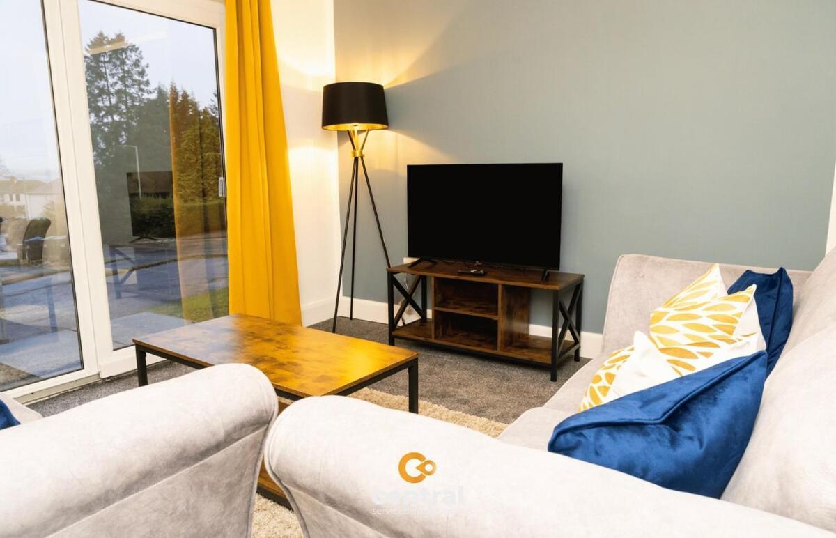 Smart Tvs In - Wifi - Free Parking - 2 Double Beds - Smart Tvs In - Spacious And Modern - Ideal Relocation Or Contractor * Dundee