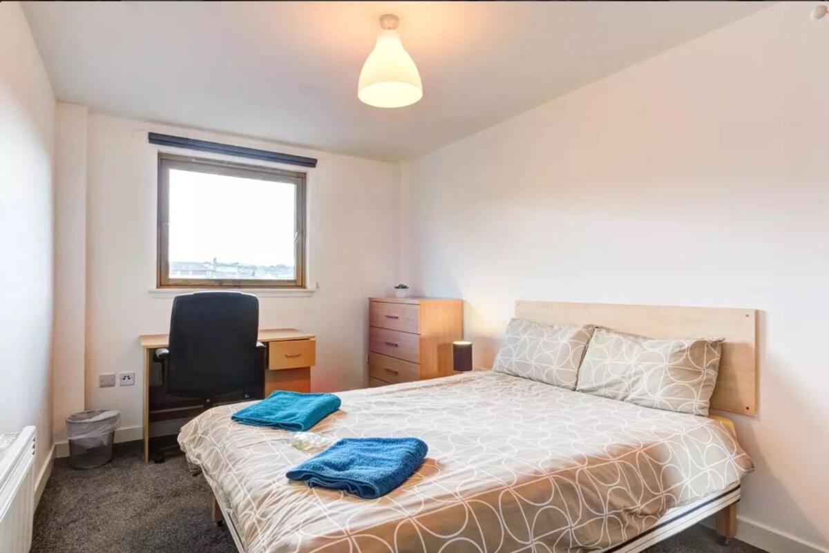 On Campus Apartment *