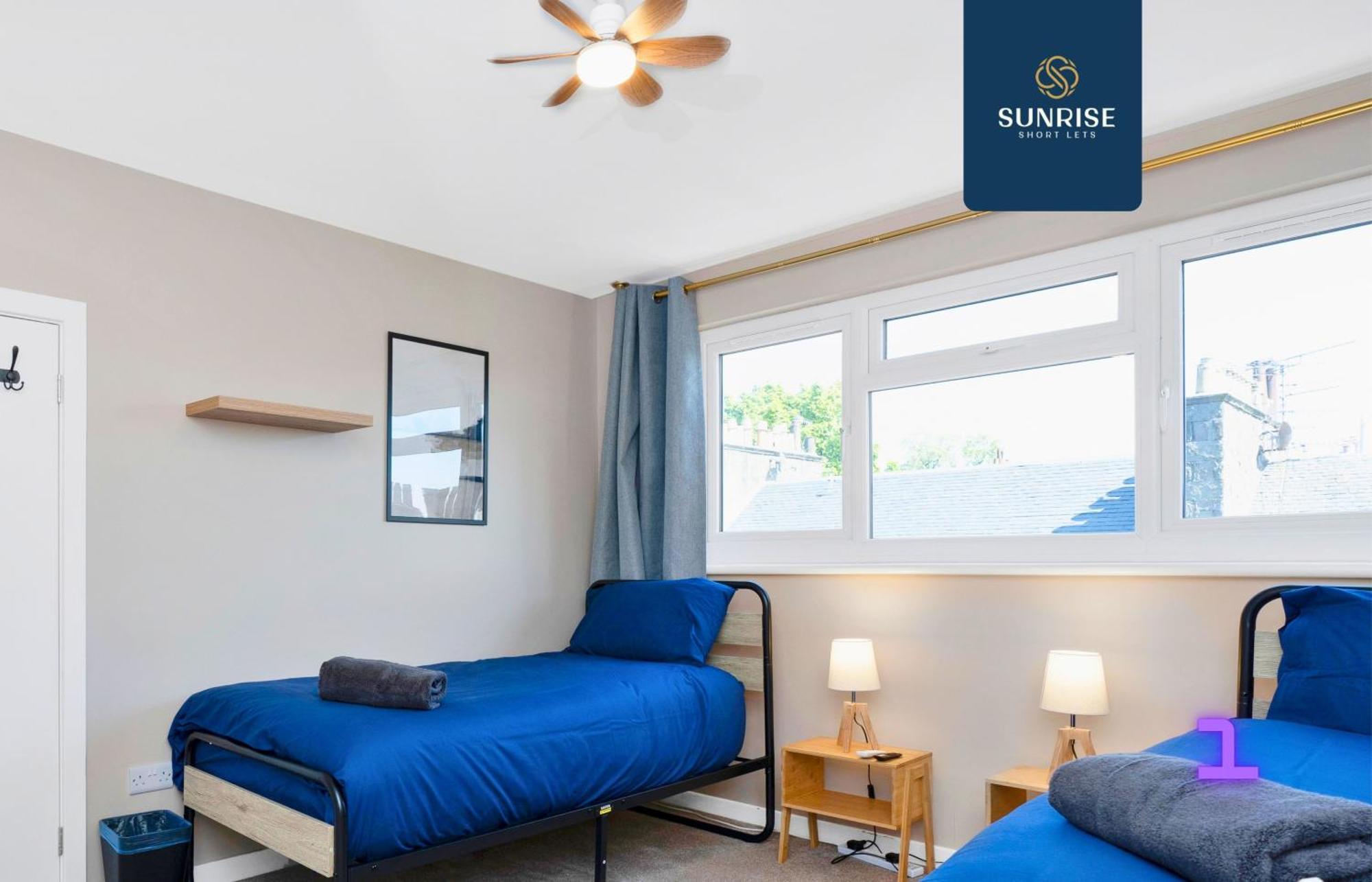 Apartment Baldovan Heights - 3 Rooms, 6 Beds, Tv's And Fans Each Room, Fully Equipped, 5 Mins To Centre And Ring Road, Perfectly Suited To Groups And Long Stays, Invoice And Reduced Price Only Via Sunrise Short Lets *