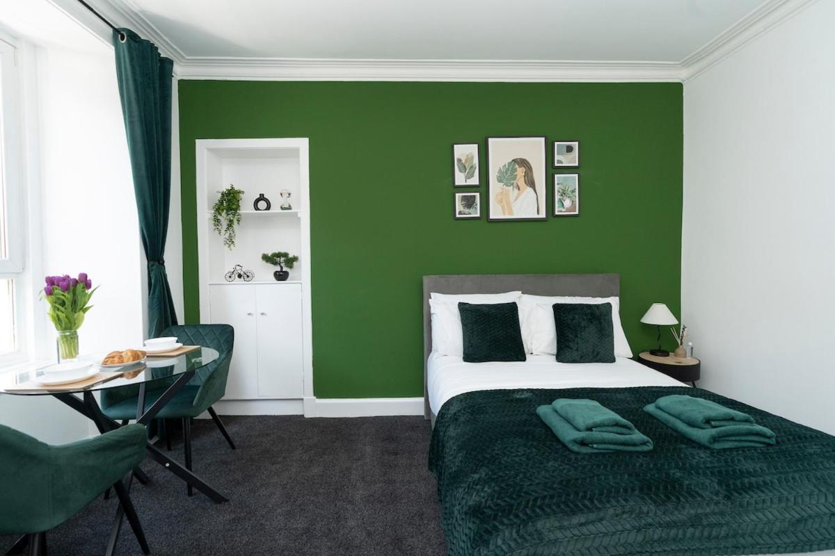 Flat In Apartamento
