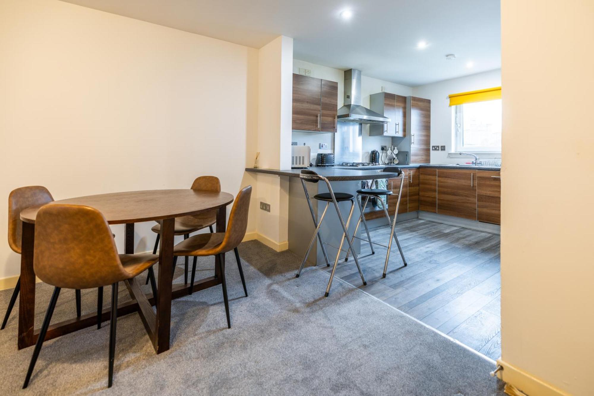 Apartment Dundee City Centre Apartment - 3 Bedrooms Sleeps 6 Dundee