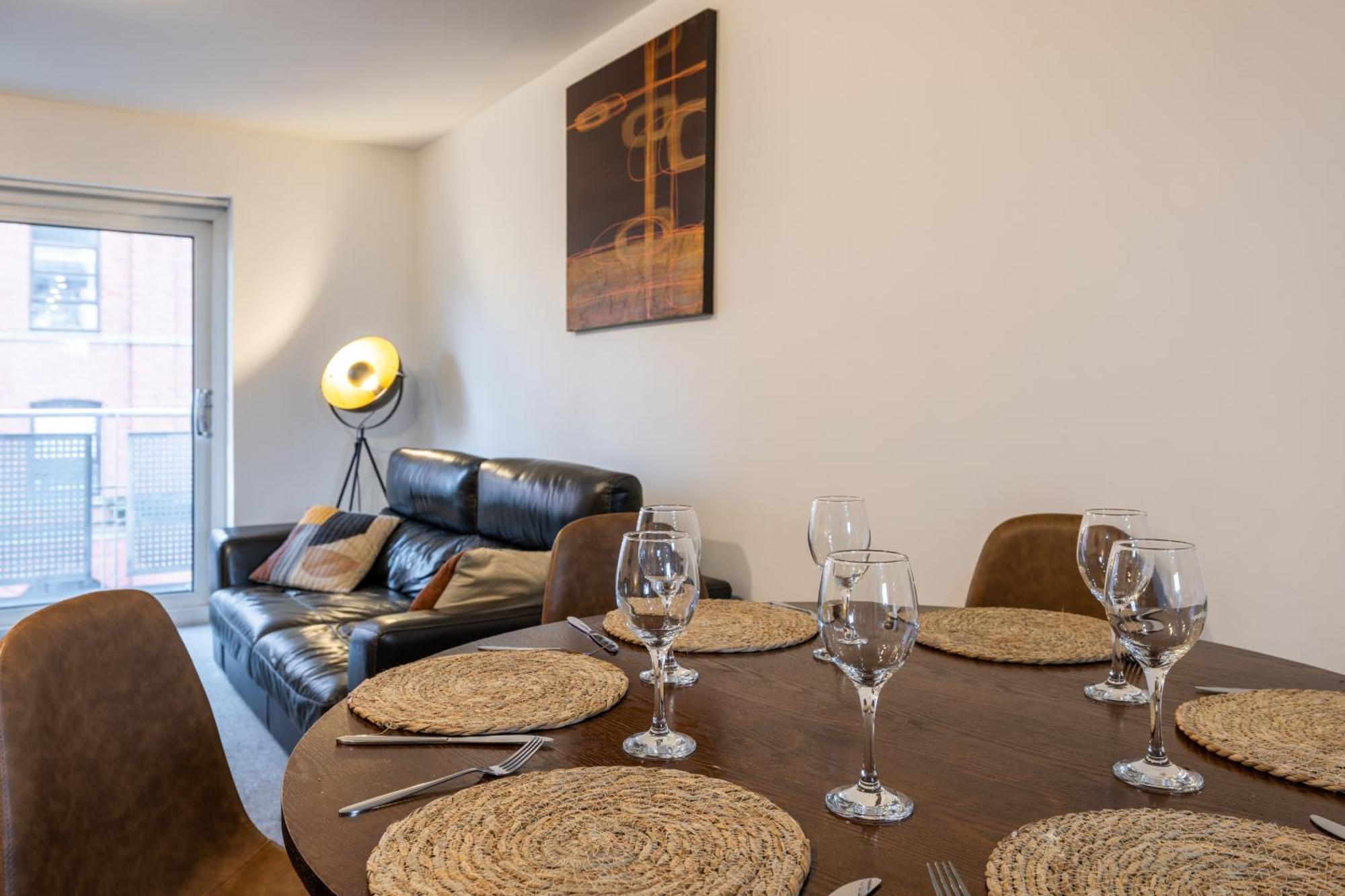 Apartment Dundee City Centre Apartment - 3 Bedrooms Sleeps 6