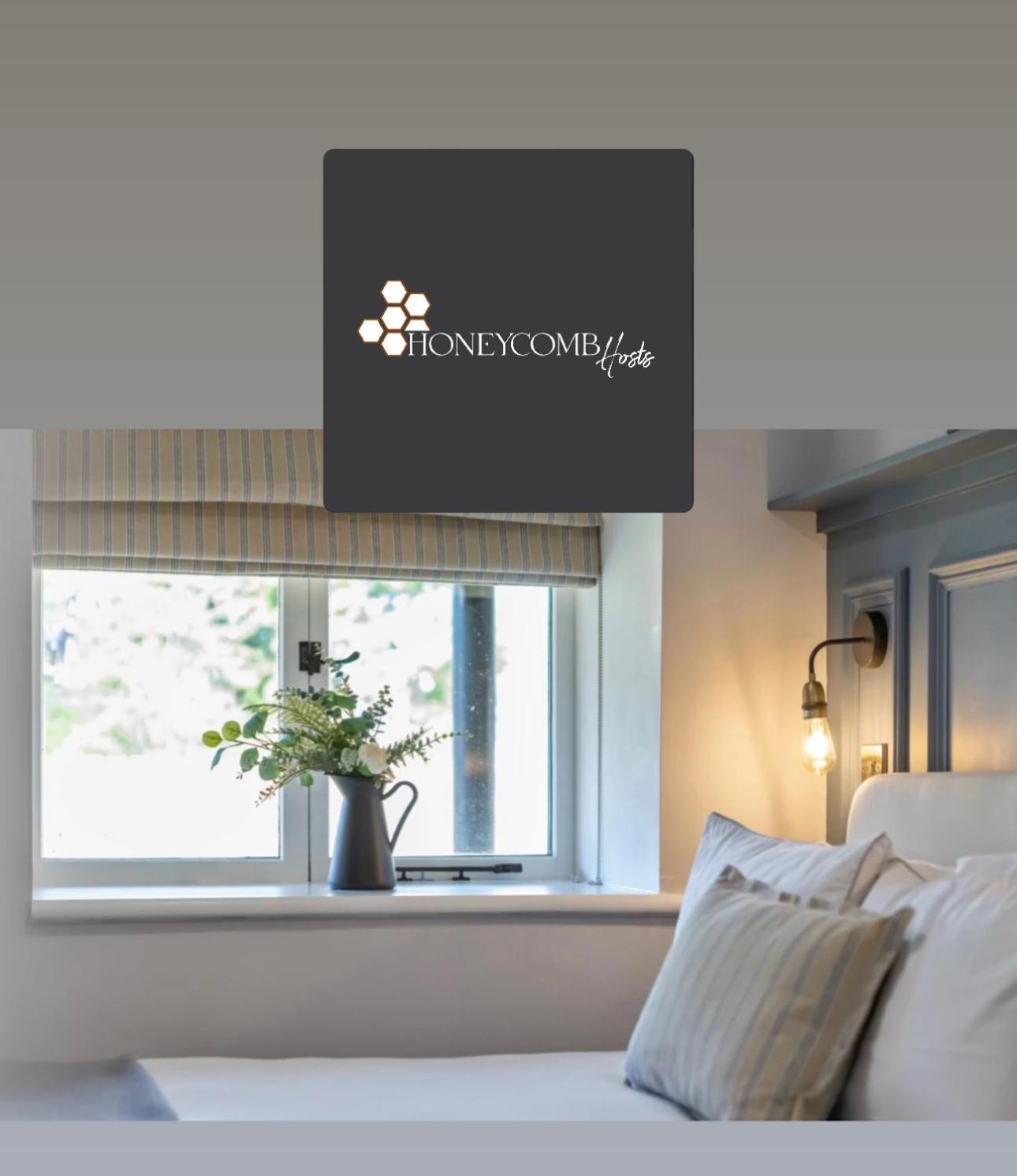 Corn Flour At Pitkerro Mill, 3 Double Bedrooms With Tvs, 1 En-suite, 2 Further Bathrooms, Fully Equipped Kitchen, Large Family Dining Area, Free Parking And Wifi, Hot Tub, Private Garden, Short Mid And Longterm Available With Honeycomb Ho *