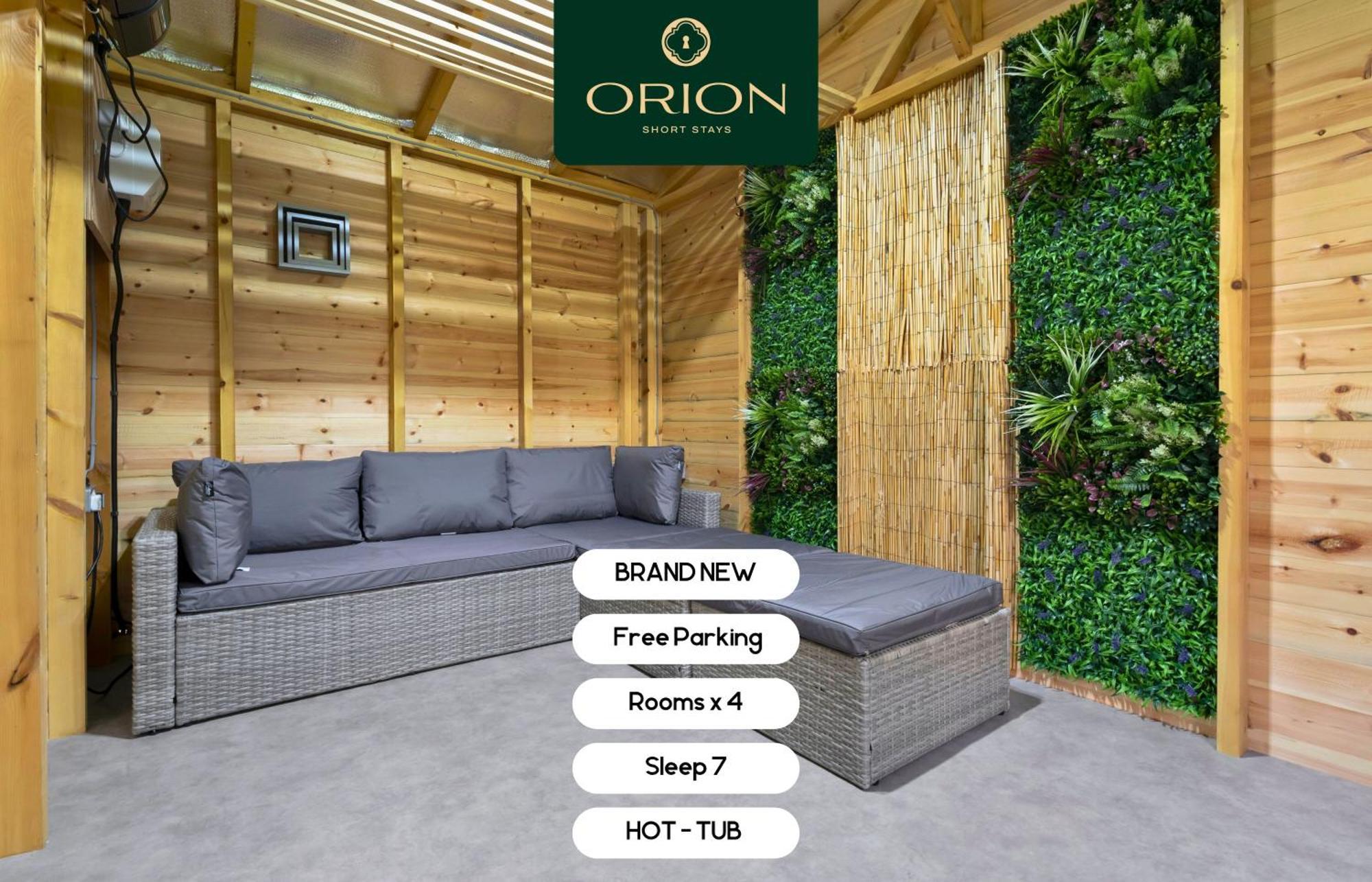 Luxe Townhouse - 4 Rooms, Fully Equipped, Hot-tub, Games Room, Ev Power Point, Centrally Located, Newly Renovated, Longer And Reduced Prices Only By Visiting Orion Short Villa Dundee