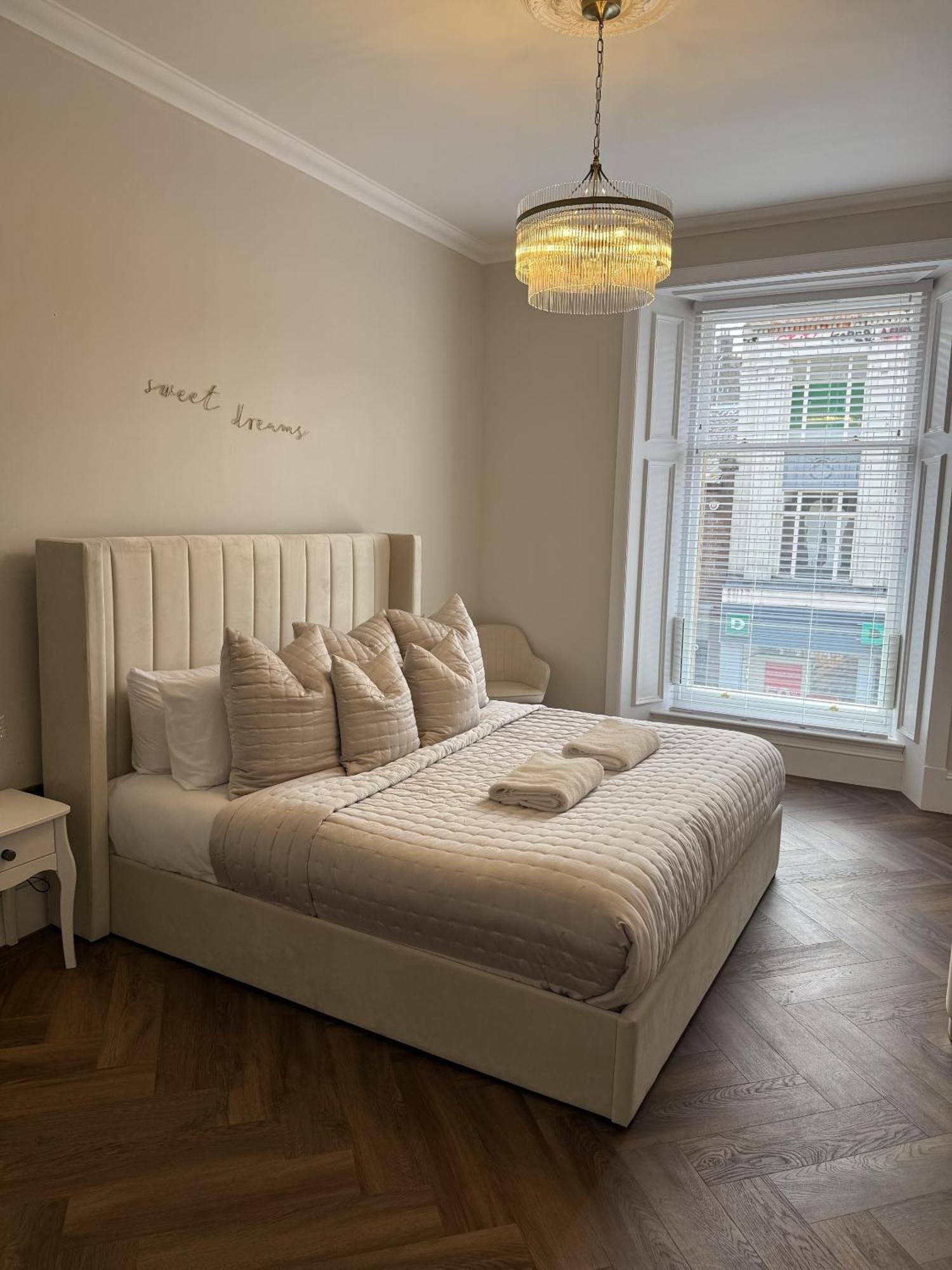 Apartment Seagate *