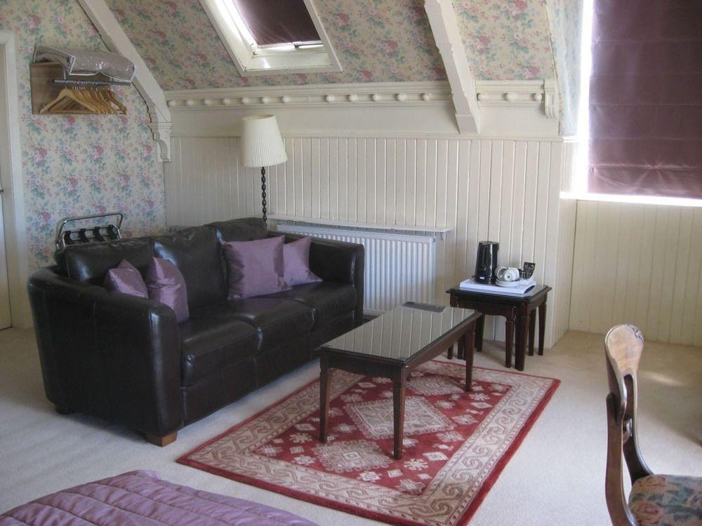 Shaftesbury (adults Only) 4*