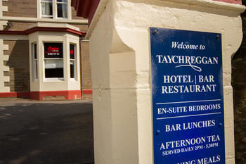 Taychreggan Hotel