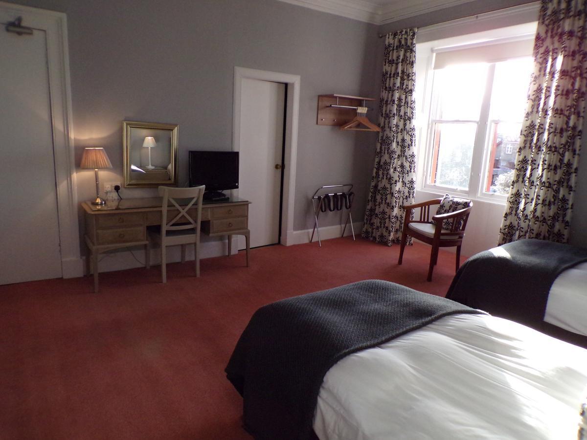 Shaftesbury (adults Only)