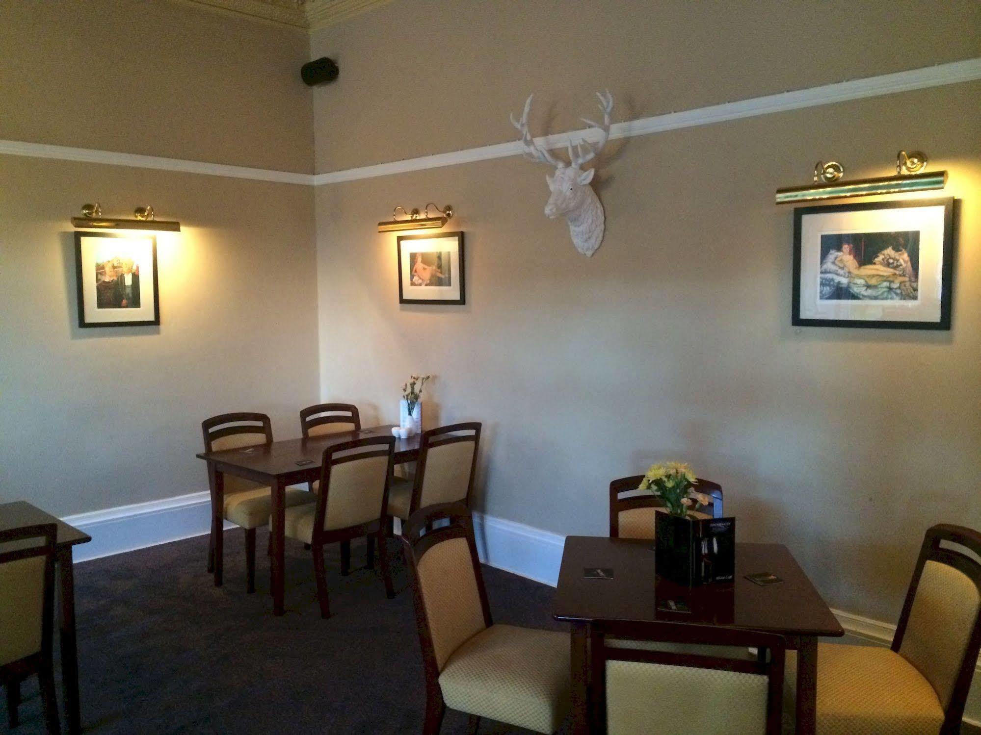 Hotel Taychreggan 3*