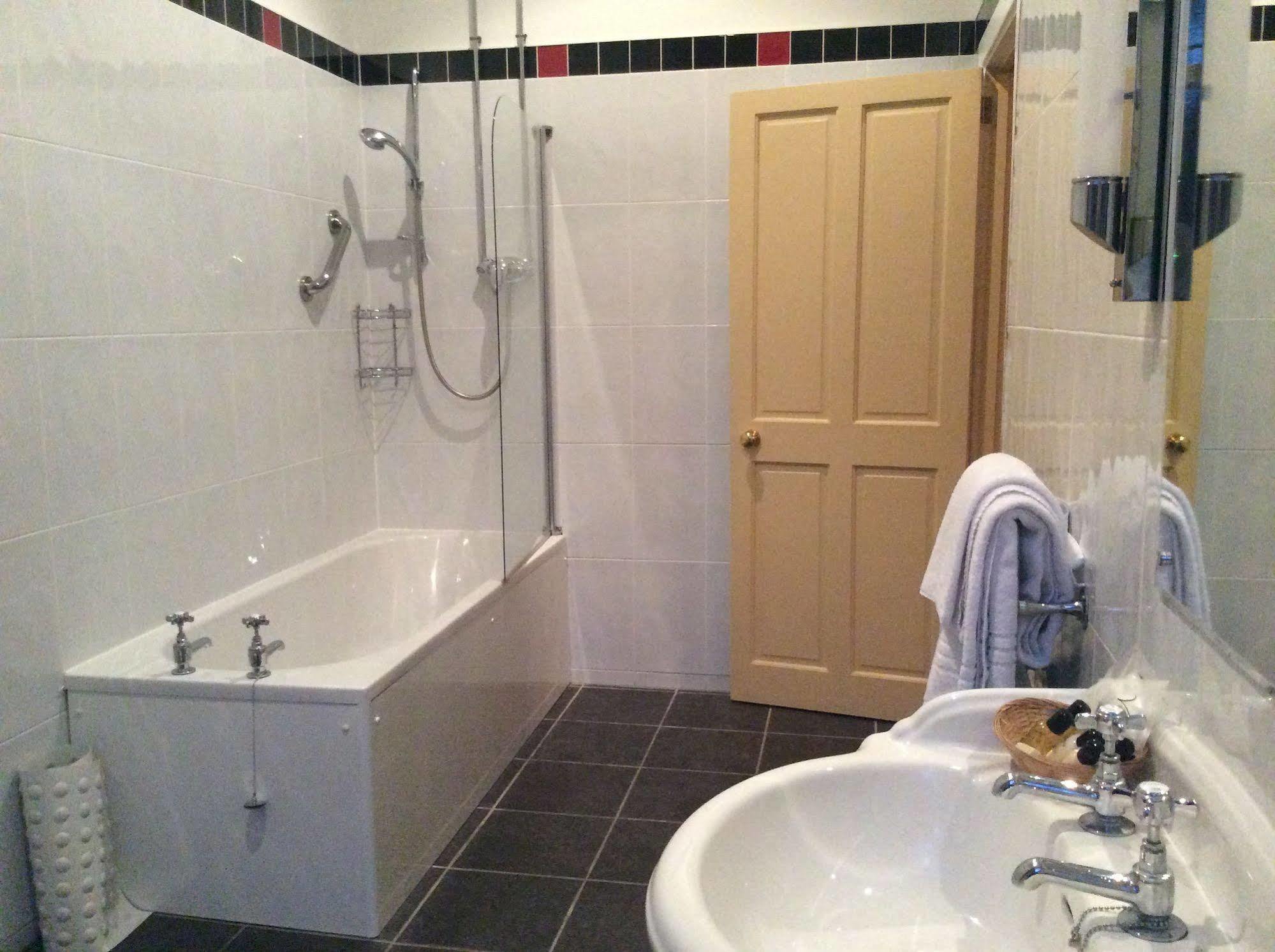Hotel Taychreggan Dundee