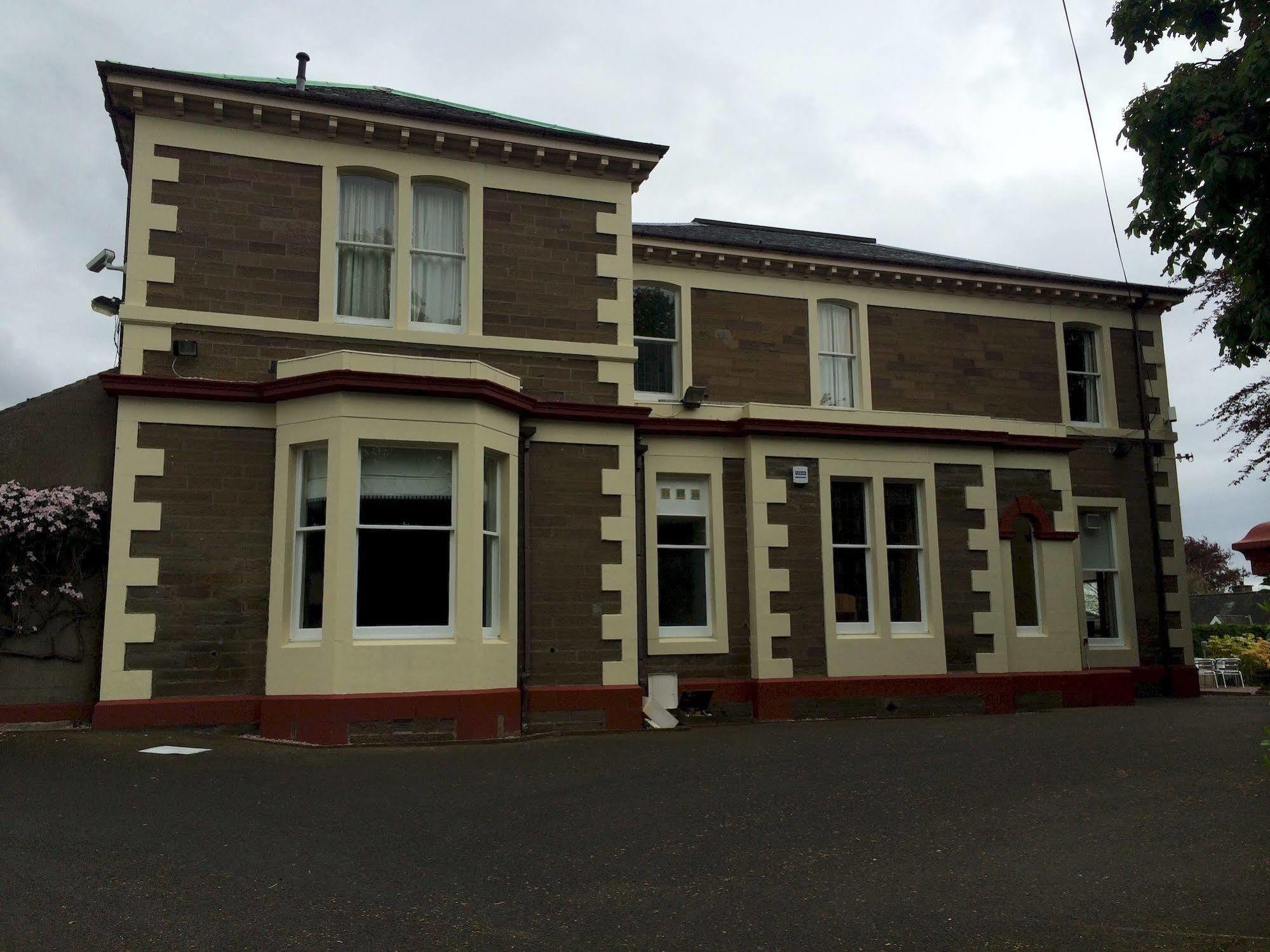 Hotel Taychreggan 3*